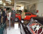 učesnici FIA konferencije u poseti Muzeju starih automobila
