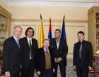 Generalni sekretar AMSS, Aleksandar Nikaćević, Predsednik FIA, Žan Tod, zamenik Generalnog sekretara Stanko Trivić, savetnik Generalnog sekretara, Marko Milošević i saradnik predsednika FIA, Levfebvre