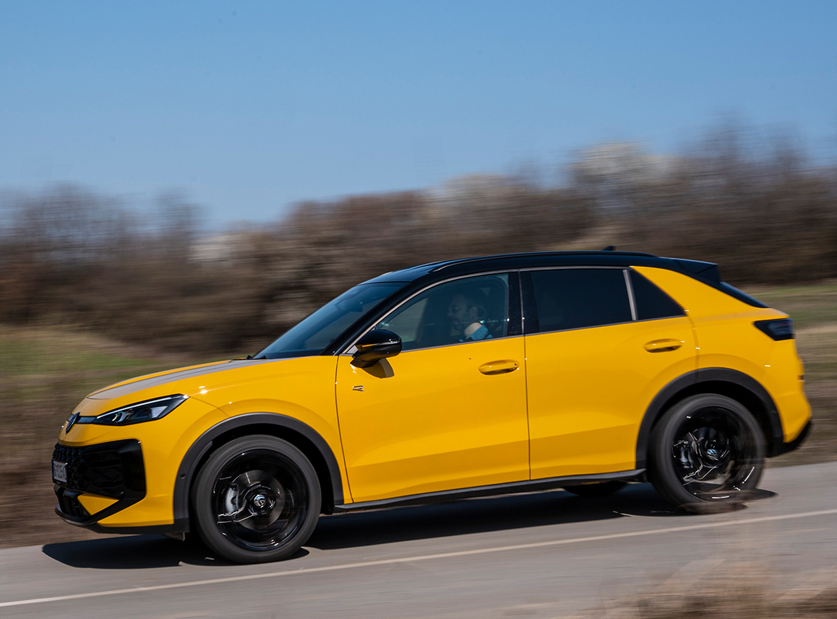Test / Volkswagen T-Roc 1.5 eTSI R-Line